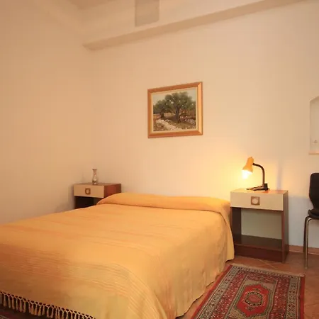 With A Parking Space Novigrad - 7121 Lägenhet *