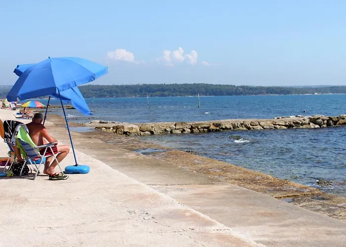 With A Parking Space Novigrad - 7121 Novigrad Istria