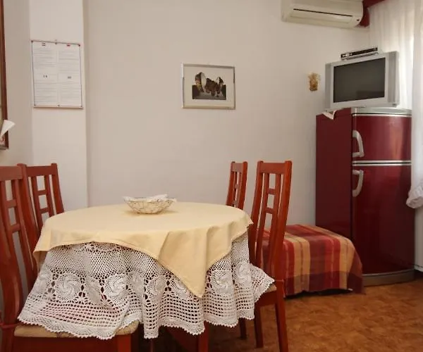 With A Parking Space Novigrad - 7121