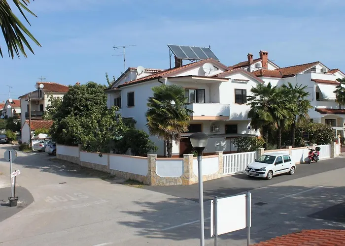 With A Parking Space Novigrad - 7121 Novigrad Istria